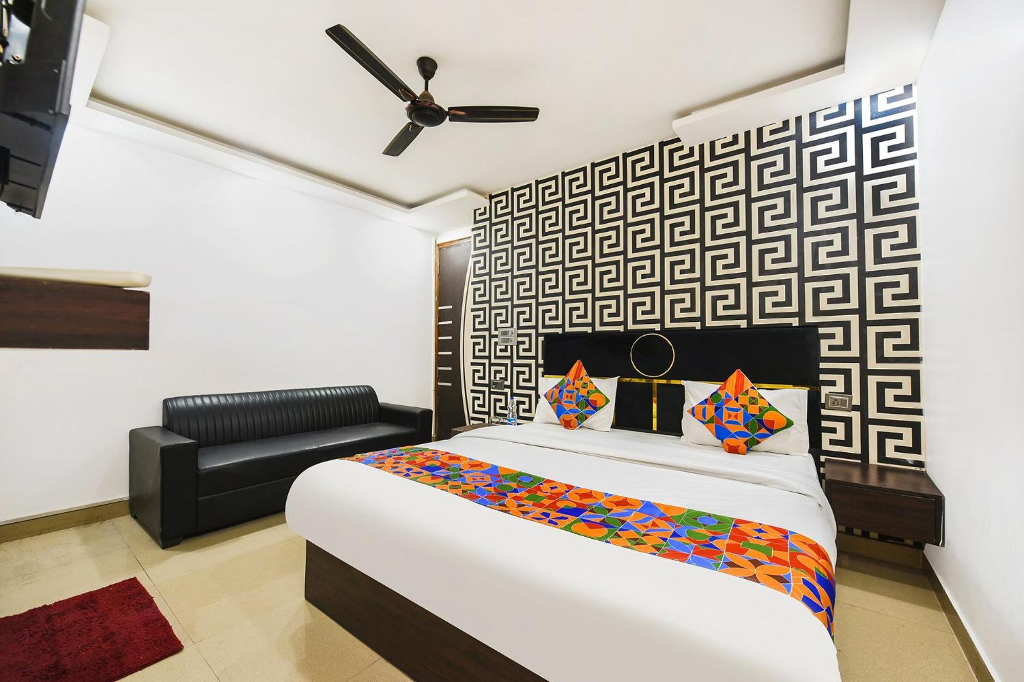 Fabhotel The Royal Residency New Delhi Exterior photo