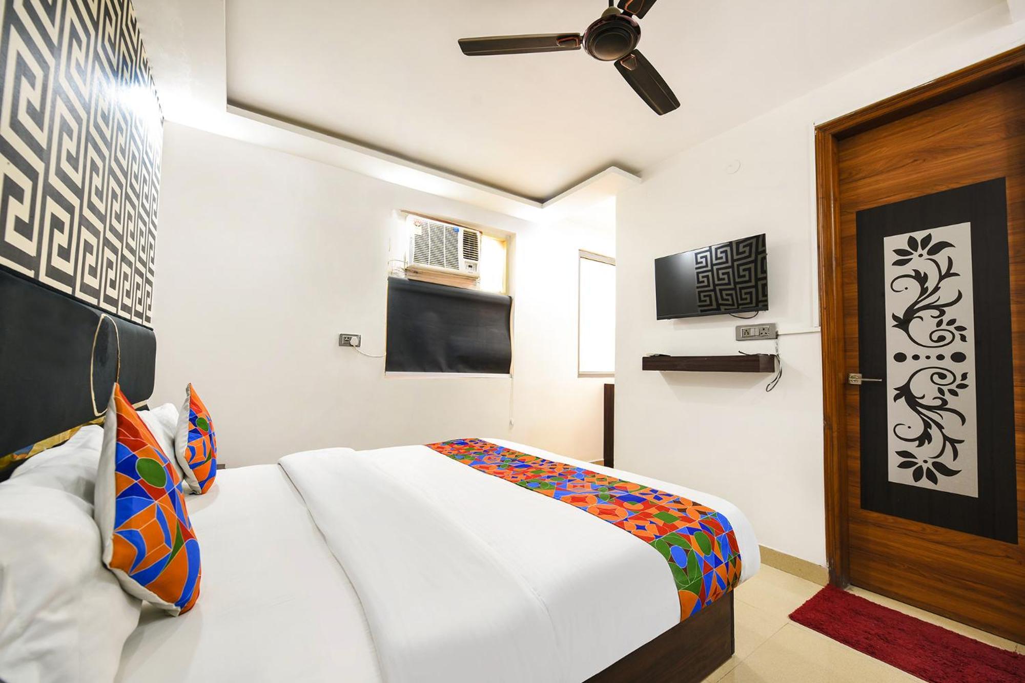 Fabhotel The Royal Residency New Delhi Exterior photo